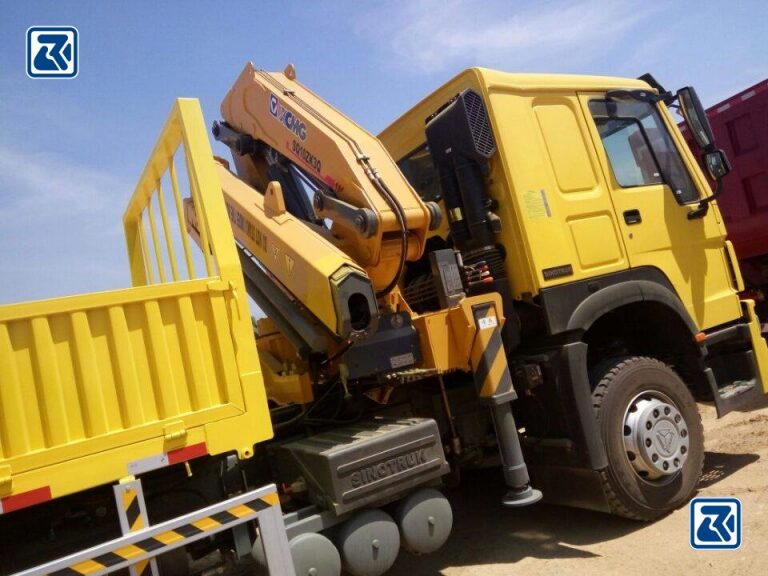 Grue sur camion HOWO - HOWO Special Truck Ltd